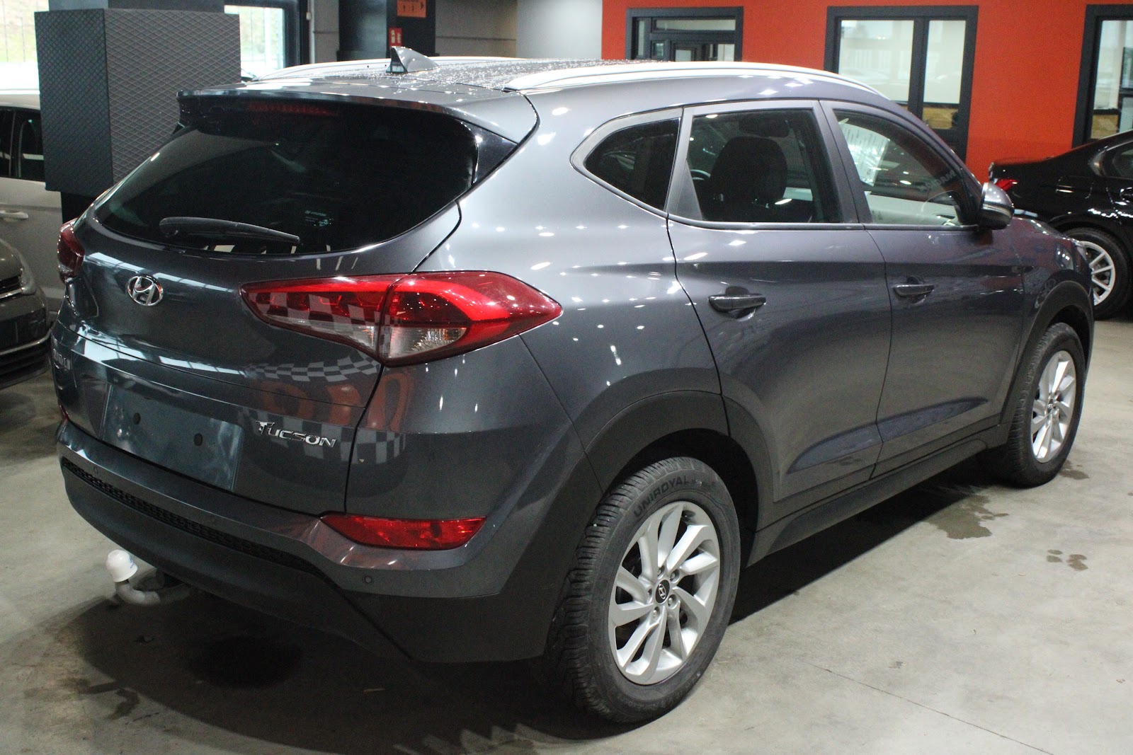 Foto 3 de HYUNDAI TUCSON 2018 en venta en CSV Motor VALDEFUENTES