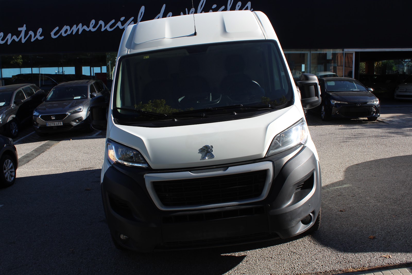 Foto 2 de PEUGEOT BOXER 2020 en venta en CSV Motor VALDEFUENTES