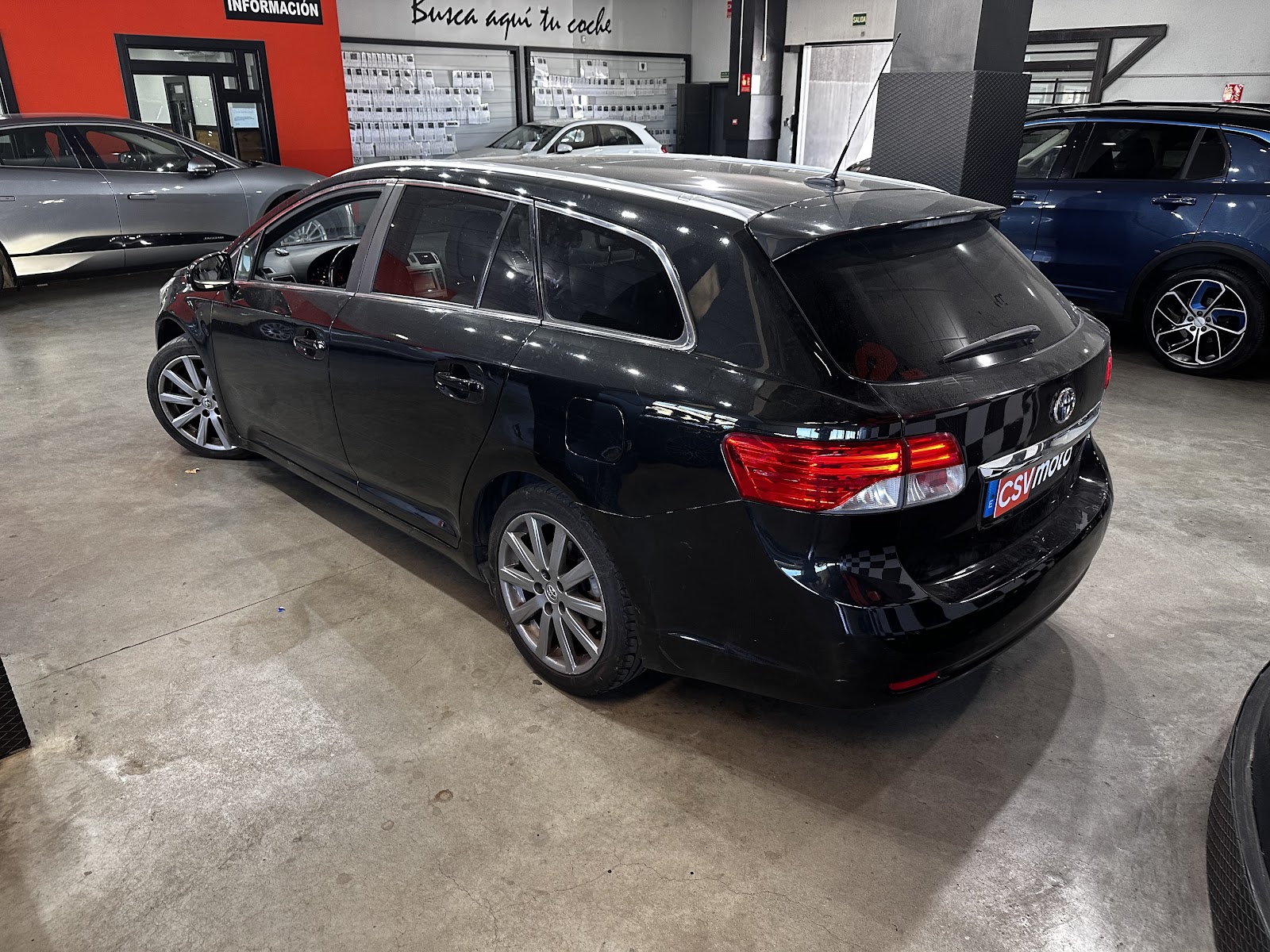 Foto 5 de TOYOTA AVENSIS 2013 en venta en CSV Motor VALDEFUENTES