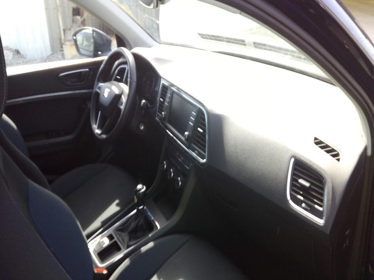 Foto 2 de SEAT ATECA 2017 en venta en CSV Motor VALDEFUENTES