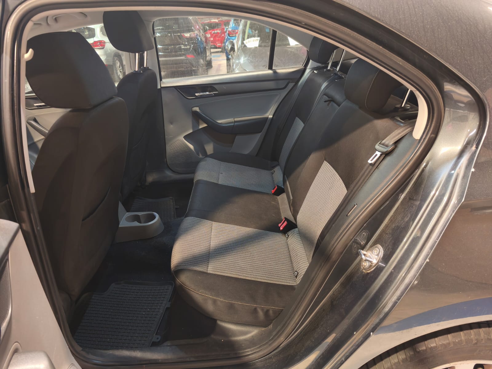 Foto 6 de SEAT TOLEDO 2014 en venta en CSV Motor VALDEFUENTES