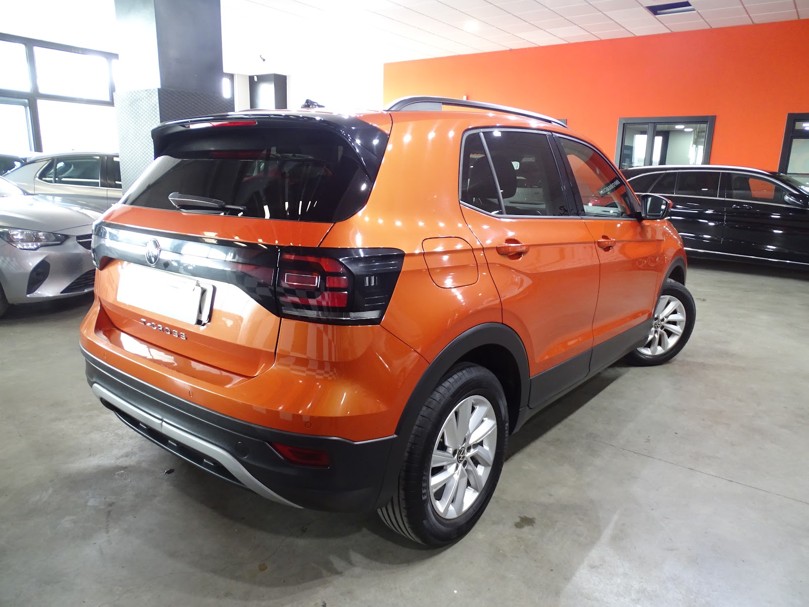 Foto 5 de VOLKSWAGEN T-CROSS 2023 en venta en CSV Motor