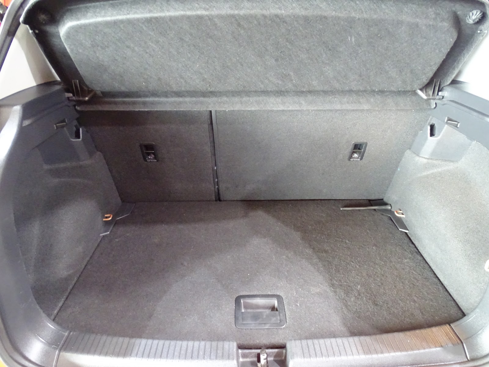 Foto 7 de VOLKSWAGEN T-CROSS 2023 en venta en CSV Motor