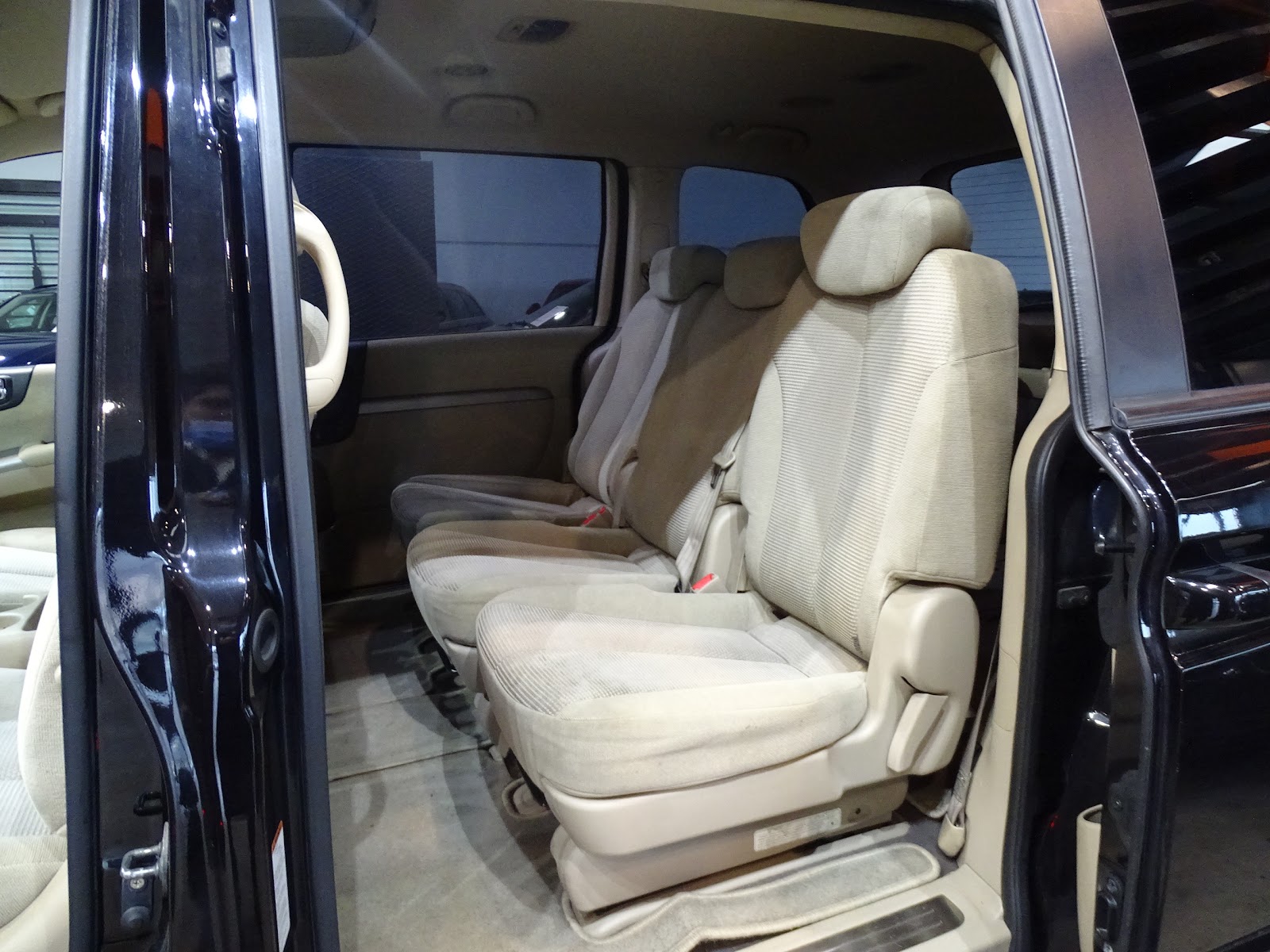 Foto 9 de KIA CARNIVAL 2009 en venta en CSV Motor VALDEFUENTES