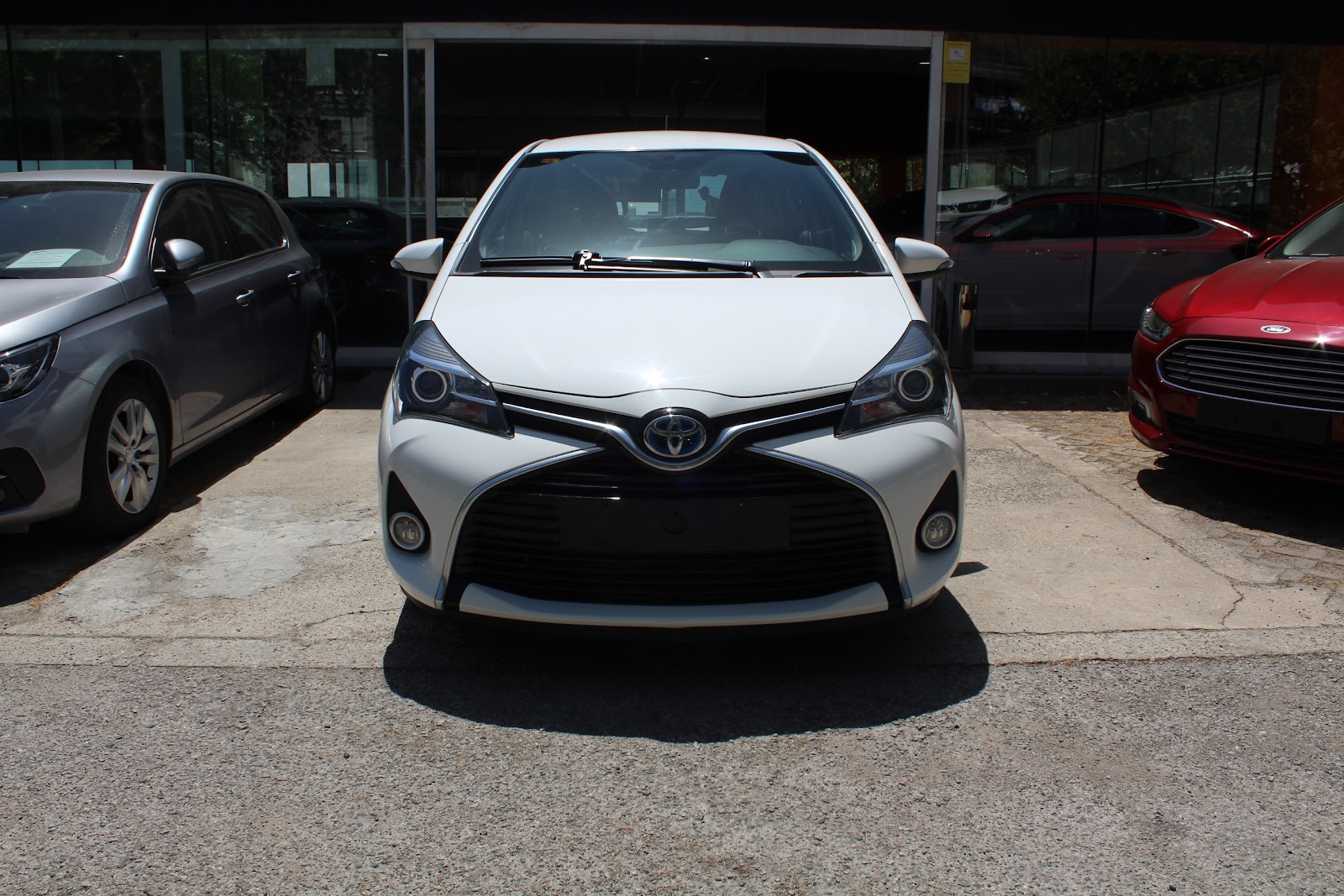 Foto 2 de TOYOTA YARIS 2017 en venta en CSV Motor VALDEFUENTES