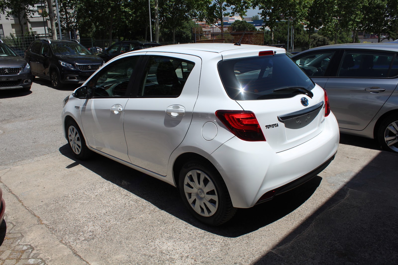 Foto 4 de TOYOTA YARIS 2017 en venta en CSV Motor VALDEFUENTES