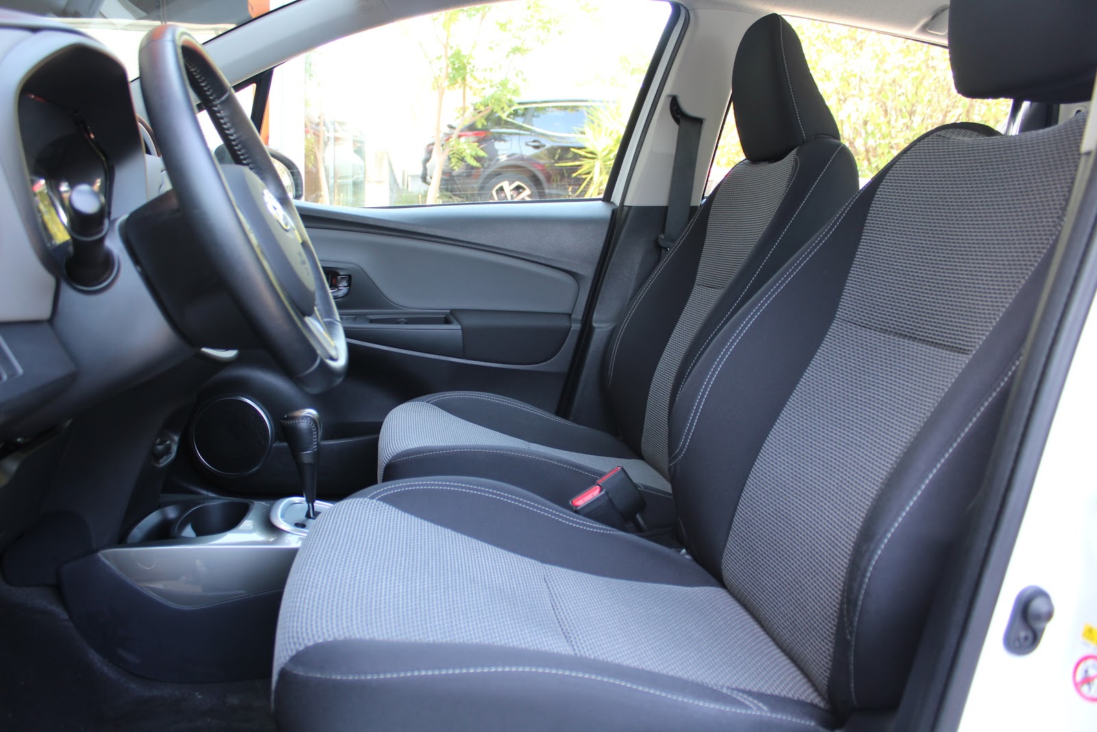 Foto 7 de TOYOTA YARIS 2017 en venta en CSV Motor VALDEFUENTES