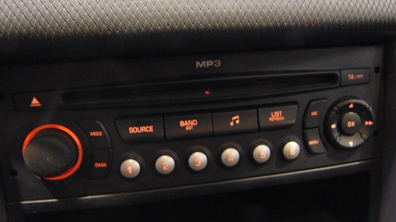 Foto 15 de PEUGEOT 207 2008 en venta en CSV Motor VALDEFUENTES