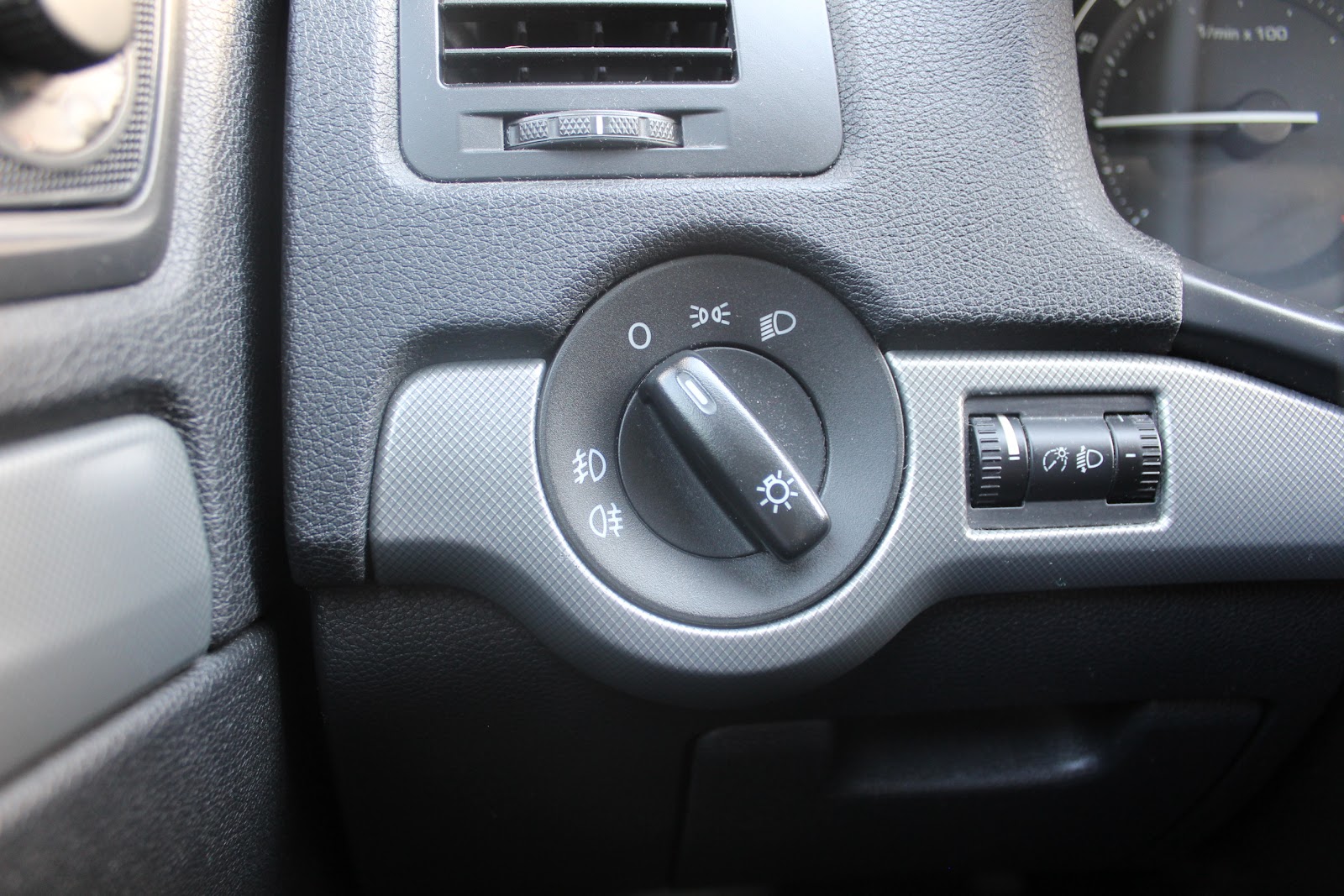 Foto 19 de SKODA OCTAVIA 2006 en venta en CSV Motor VALDEFUENTES