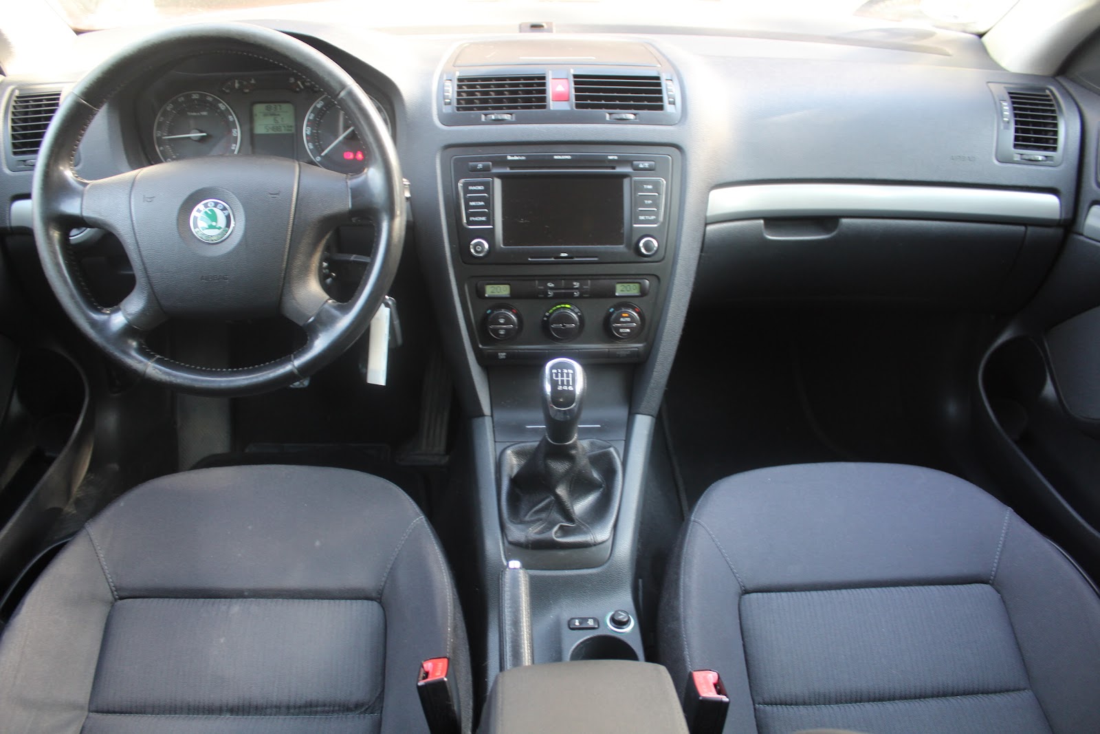 Foto 9 de SKODA OCTAVIA 2006 en venta en CSV Motor VALDEFUENTES
