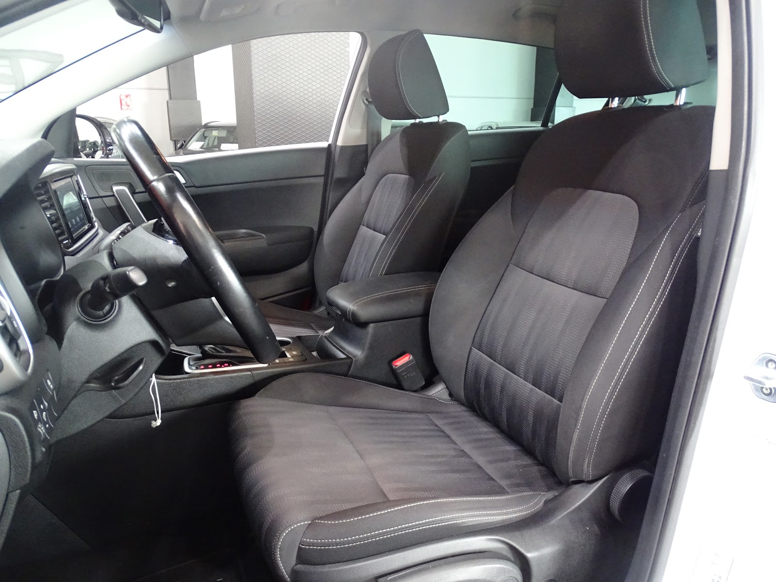 Foto 7 de KIA SPORTAGE 2019 en venta en CSV Motor VALDEFUENTES