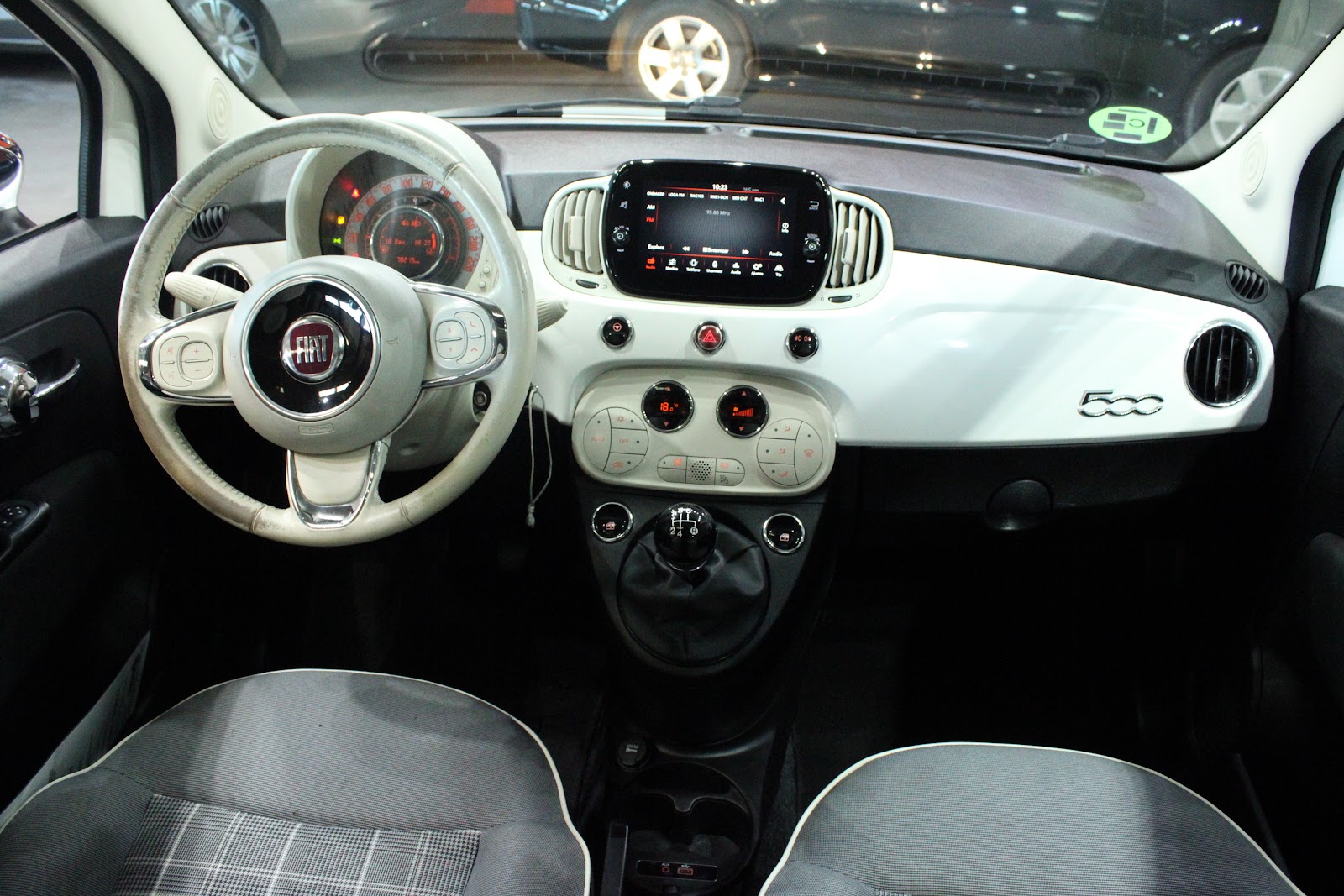 Foto 11 de FIAT 500 2018 en venta en CSV Motor VALDEFUENTES