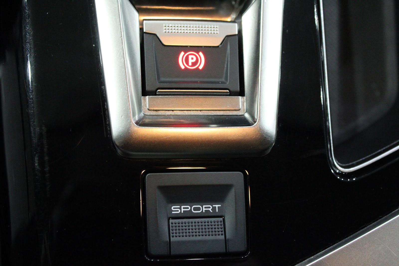 Foto 20 de PEUGEOT 3008 2019 en venta en CSV Motor VALDEFUENTES