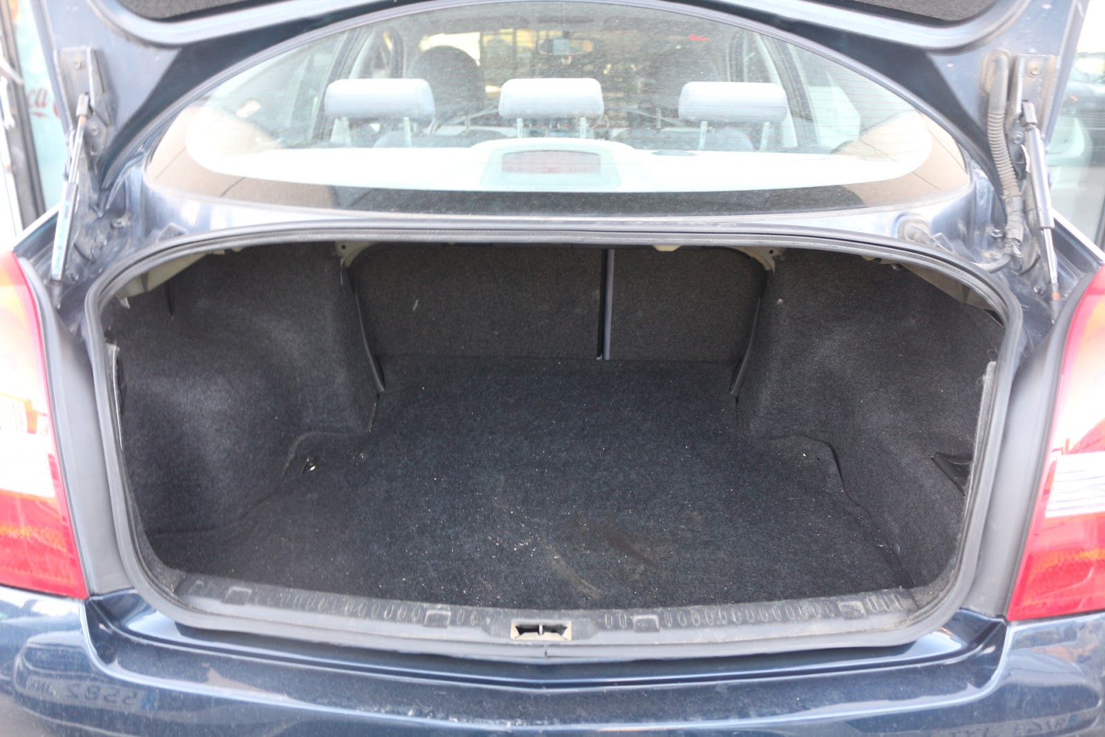 Foto 12 de NISSAN PRIMERA 2002 en venta en CSV Motor VALDEFUENTES