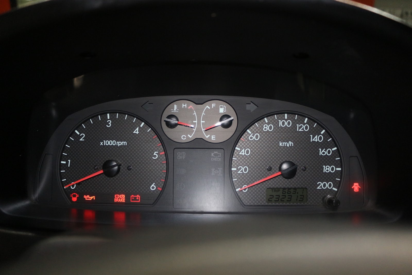 Foto 11 de HYUNDAI TERRACAN 2003 en venta en CSV Motor VALDEFUENTES