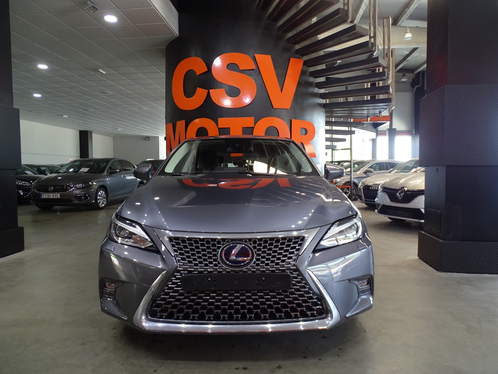 Foto 2 de LEXUS CT 2018 en venta en CSV Motor VALDEFUENTES