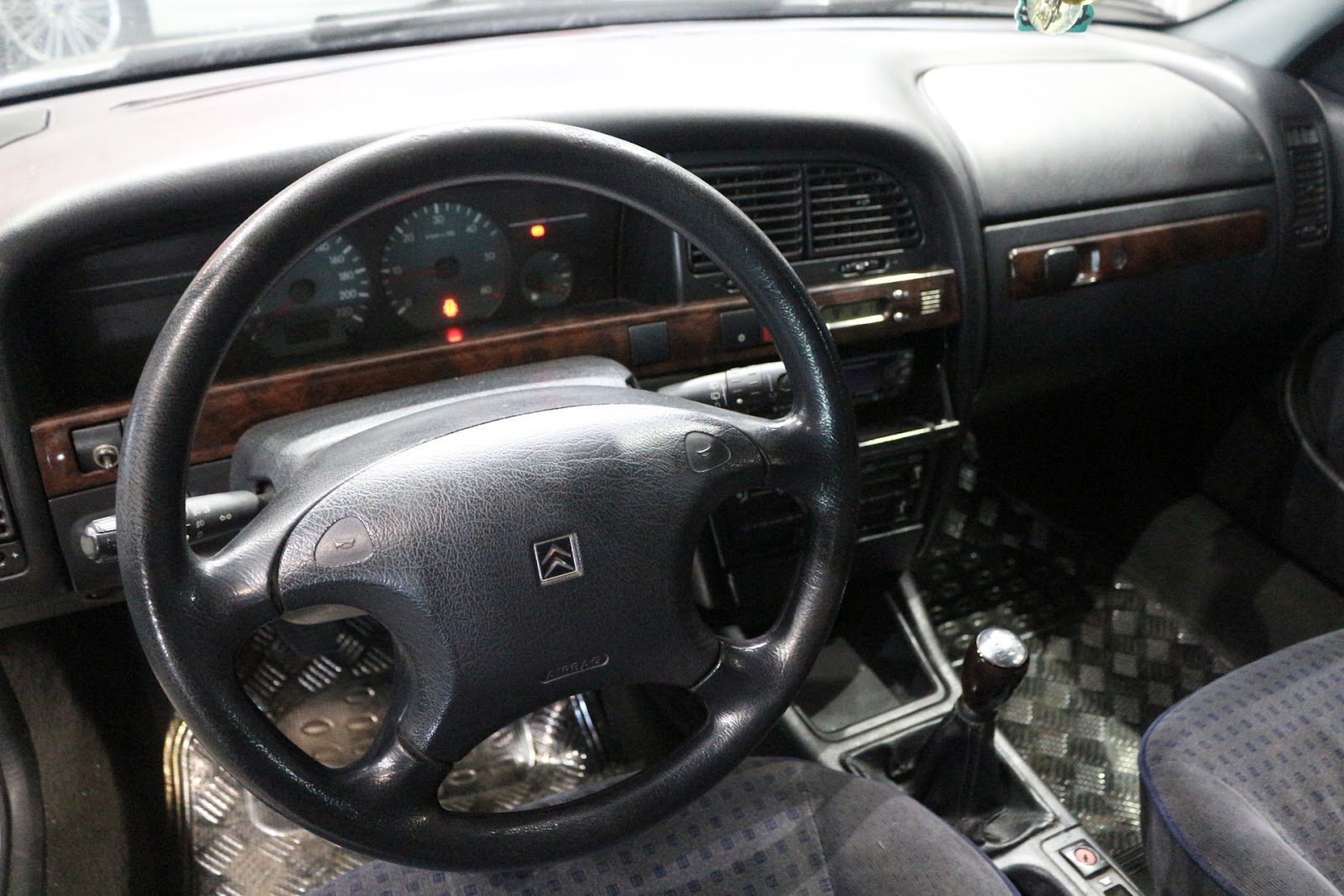 Foto 8 de CITROËN XANTIA 2000 en venta en CSV Motor VALDEFUENTES