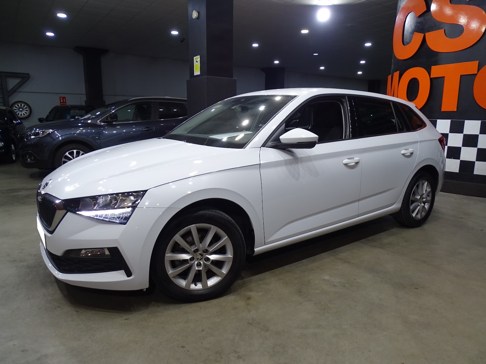 Foto 2 de SKODA SCALA 2021 en venta en CSV Motor
