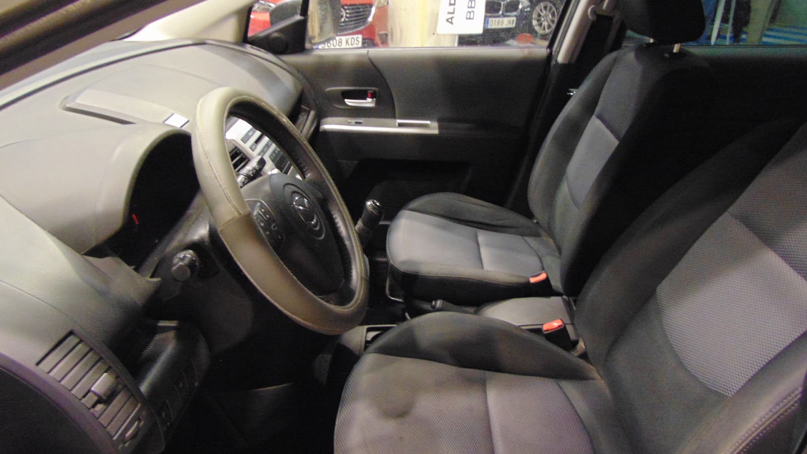Foto 5 de MAZDA 5 2006 en venta en CSV Motor VALDEFUENTES