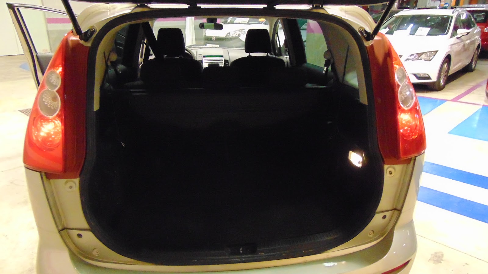 Foto 9 de MAZDA 5 2006 en venta en CSV Motor VALDEFUENTES