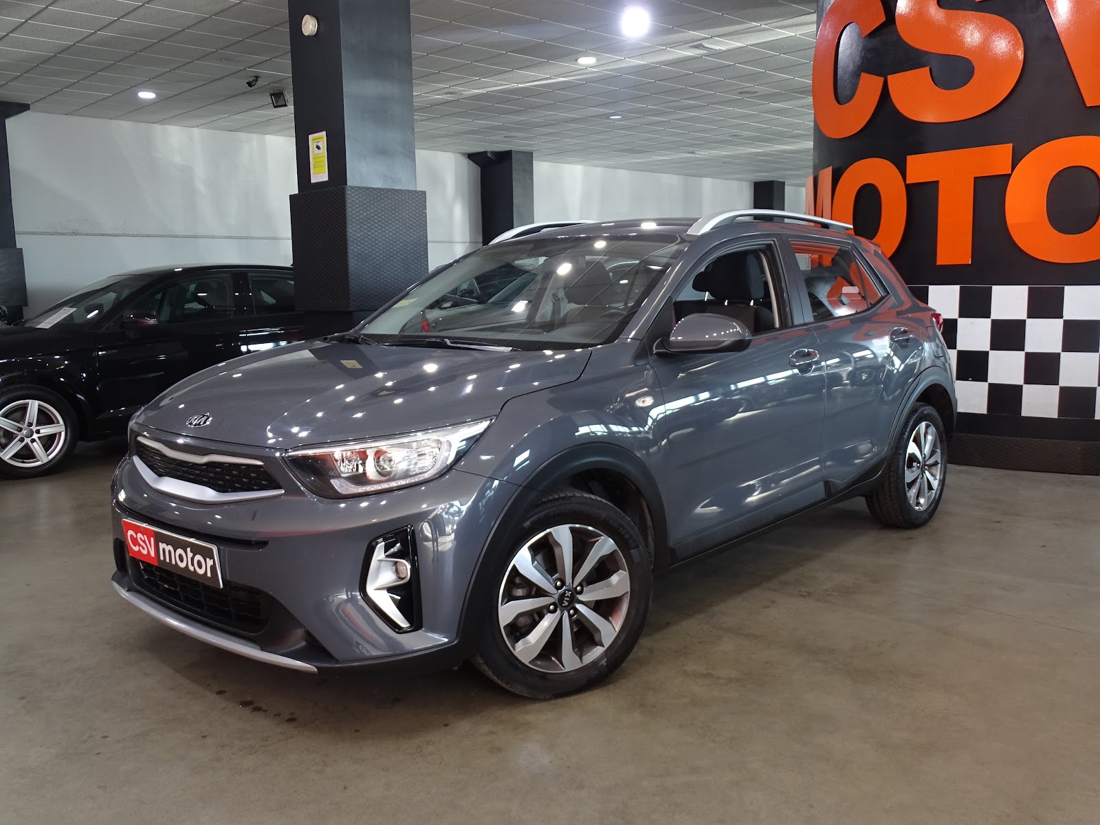 Foto 2 de KIA Stonic 2021 en venta en CSV Motor VALDEFUENTES