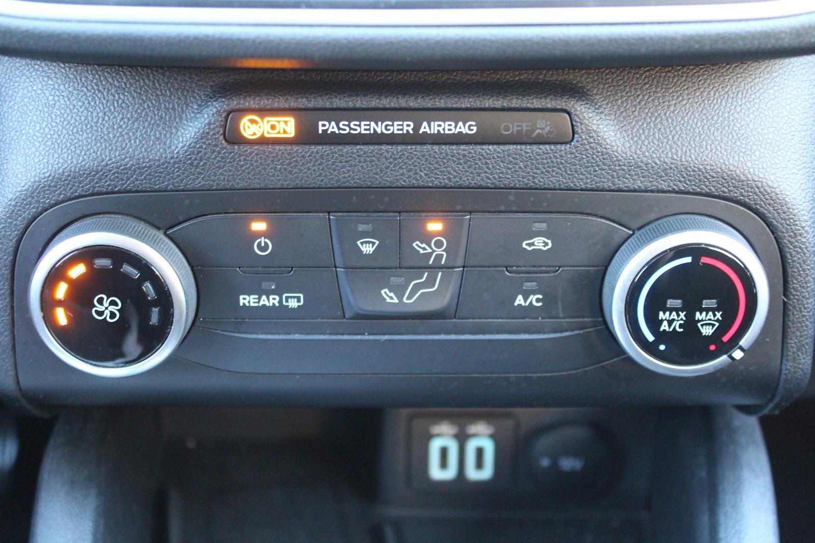 Foto 20 de FORD KUGA 2021 en venta en CSV Motor VALDEFUENTES
