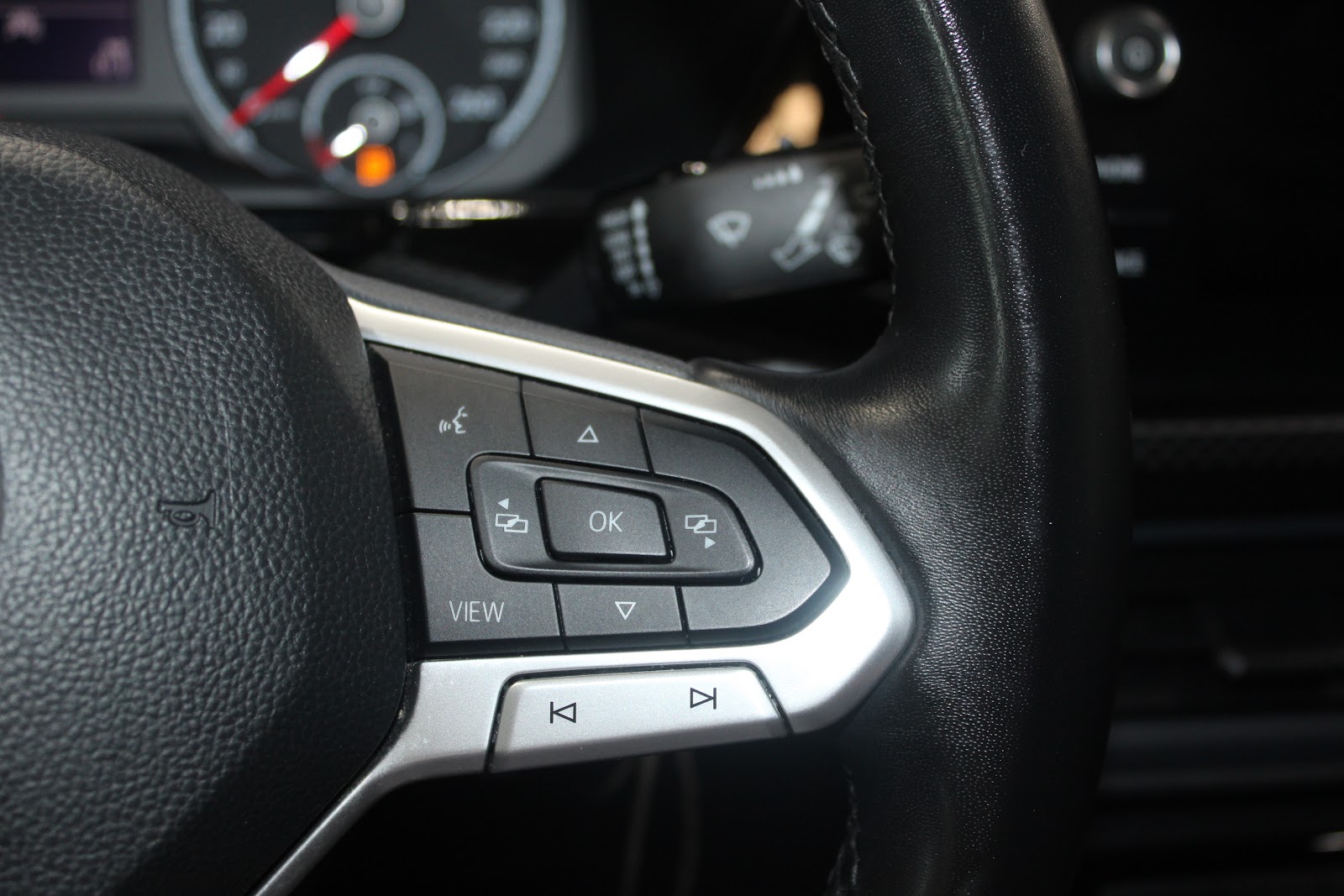 Foto 12 de VOLKSWAGEN T-CROSS 2019 en venta en CSV Motor VALDEFUENTES