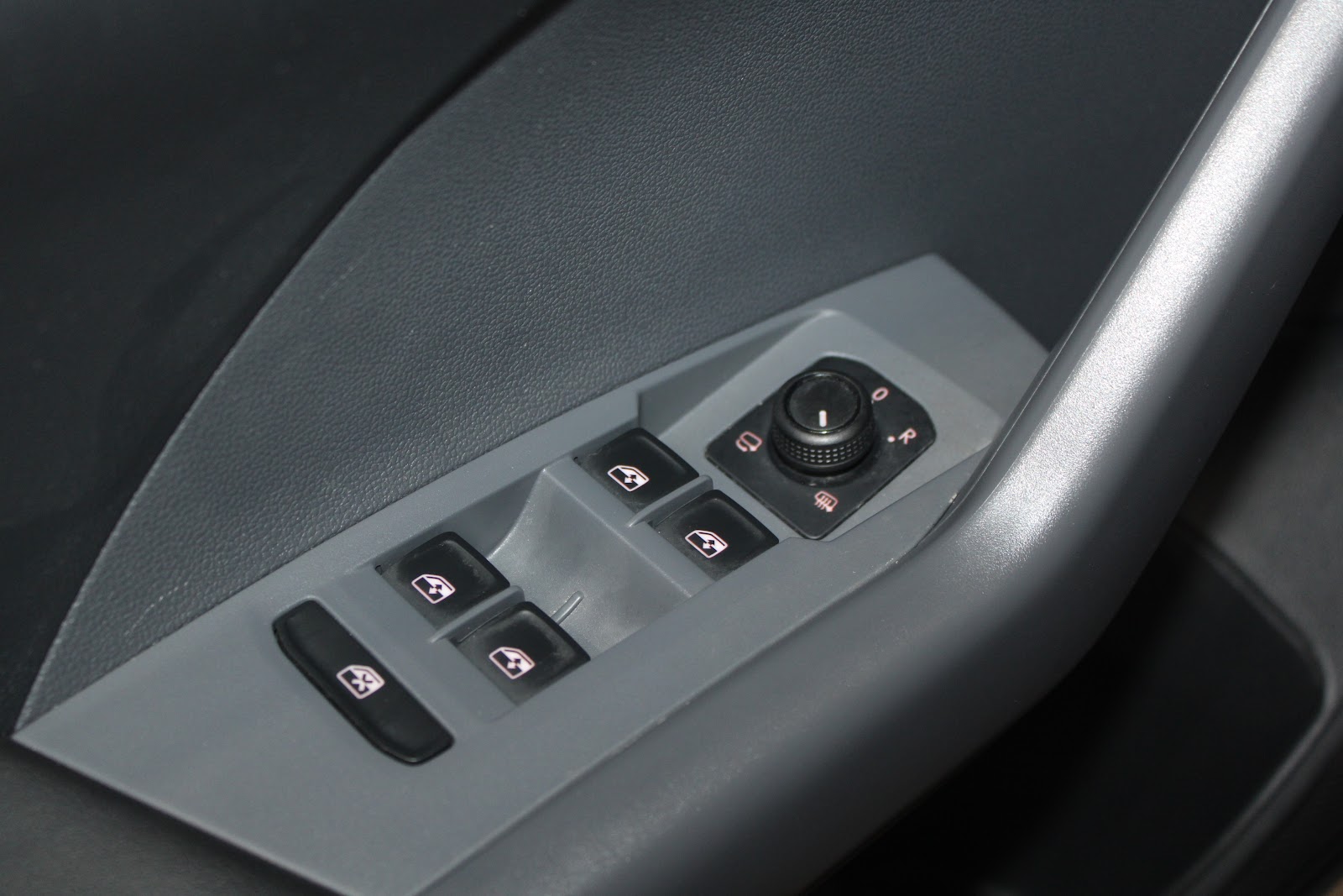 Foto 14 de VOLKSWAGEN T-CROSS 2019 en venta en CSV Motor VALDEFUENTES