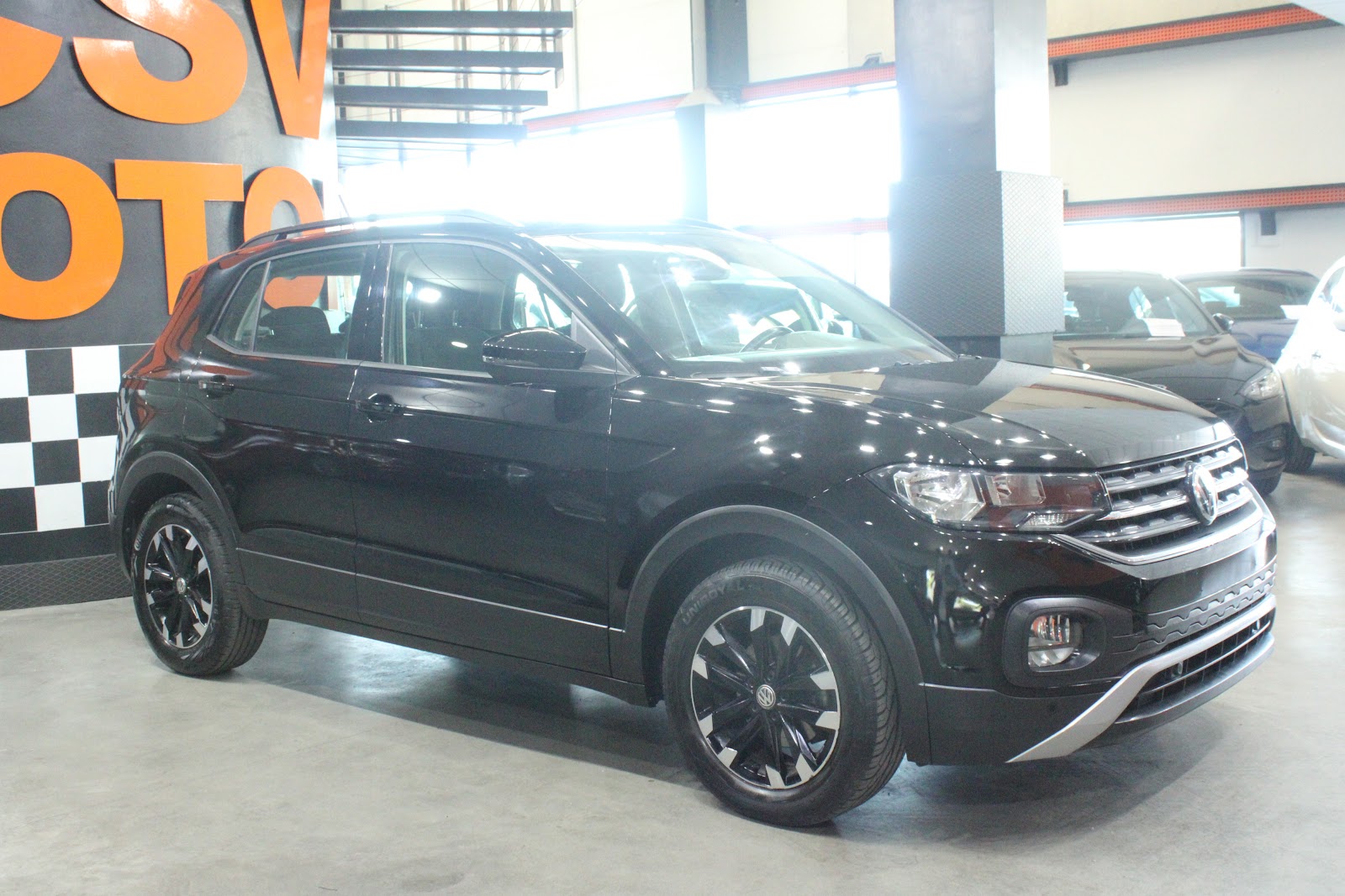 Foto 4 de VOLKSWAGEN T-CROSS 2019 en venta en CSV Motor VALDEFUENTES