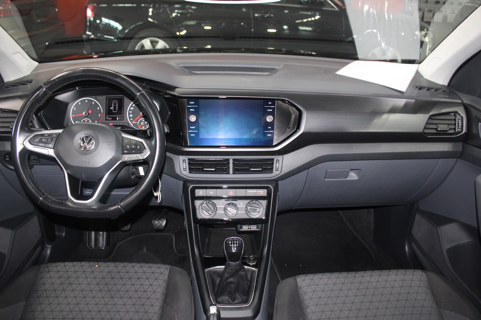 Foto 9 de VOLKSWAGEN T-CROSS 2019 en venta en CSV Motor VALDEFUENTES