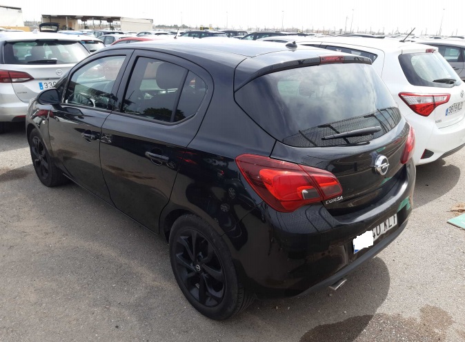 Foto 2 de OPEL CORSA 2018 en venta en CSV Motor VALDEFUENTES