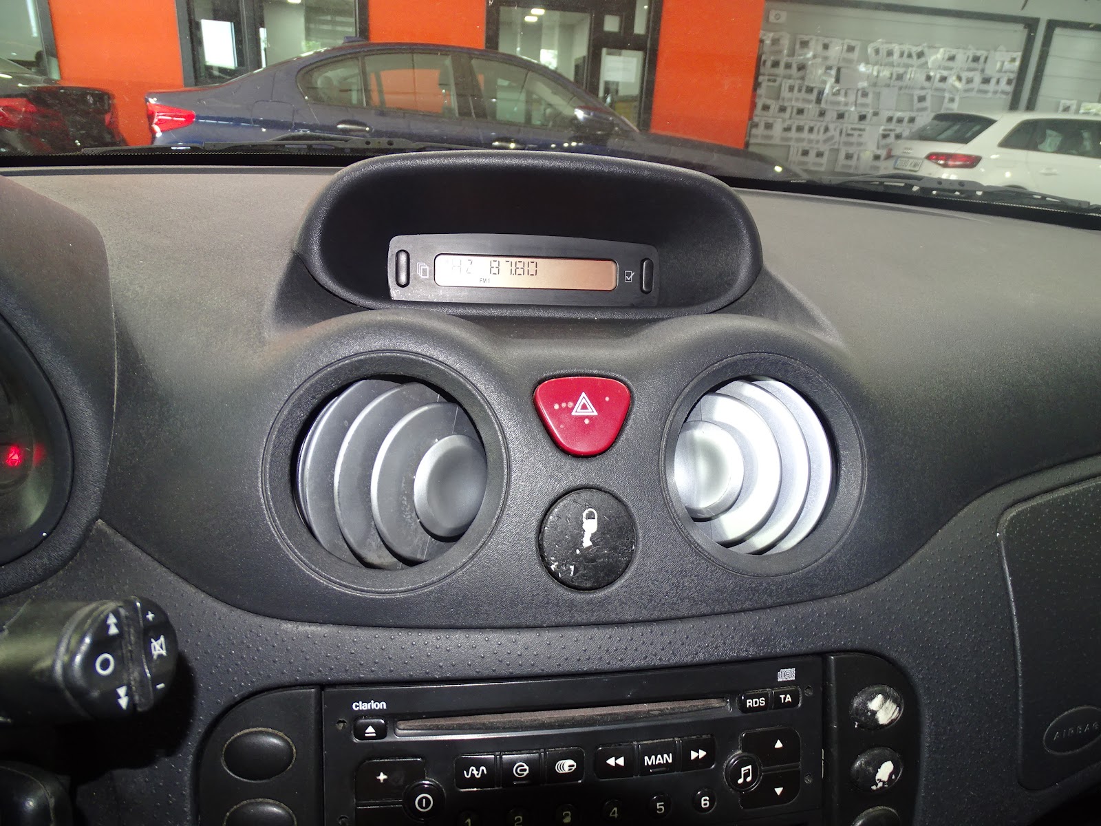 Foto 14 de CITROËN C3 2003 en venta en CSV Motor VALDEFUENTES