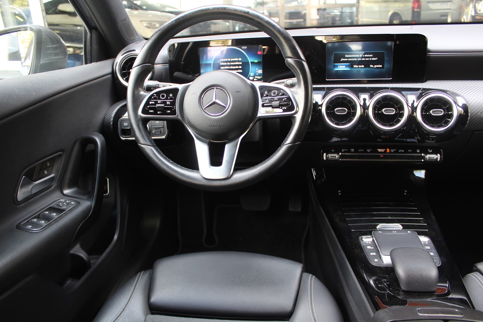 Foto 11 de MERCEDES CLASE A 2021 en venta en CSV Motor VALDEFUENTES