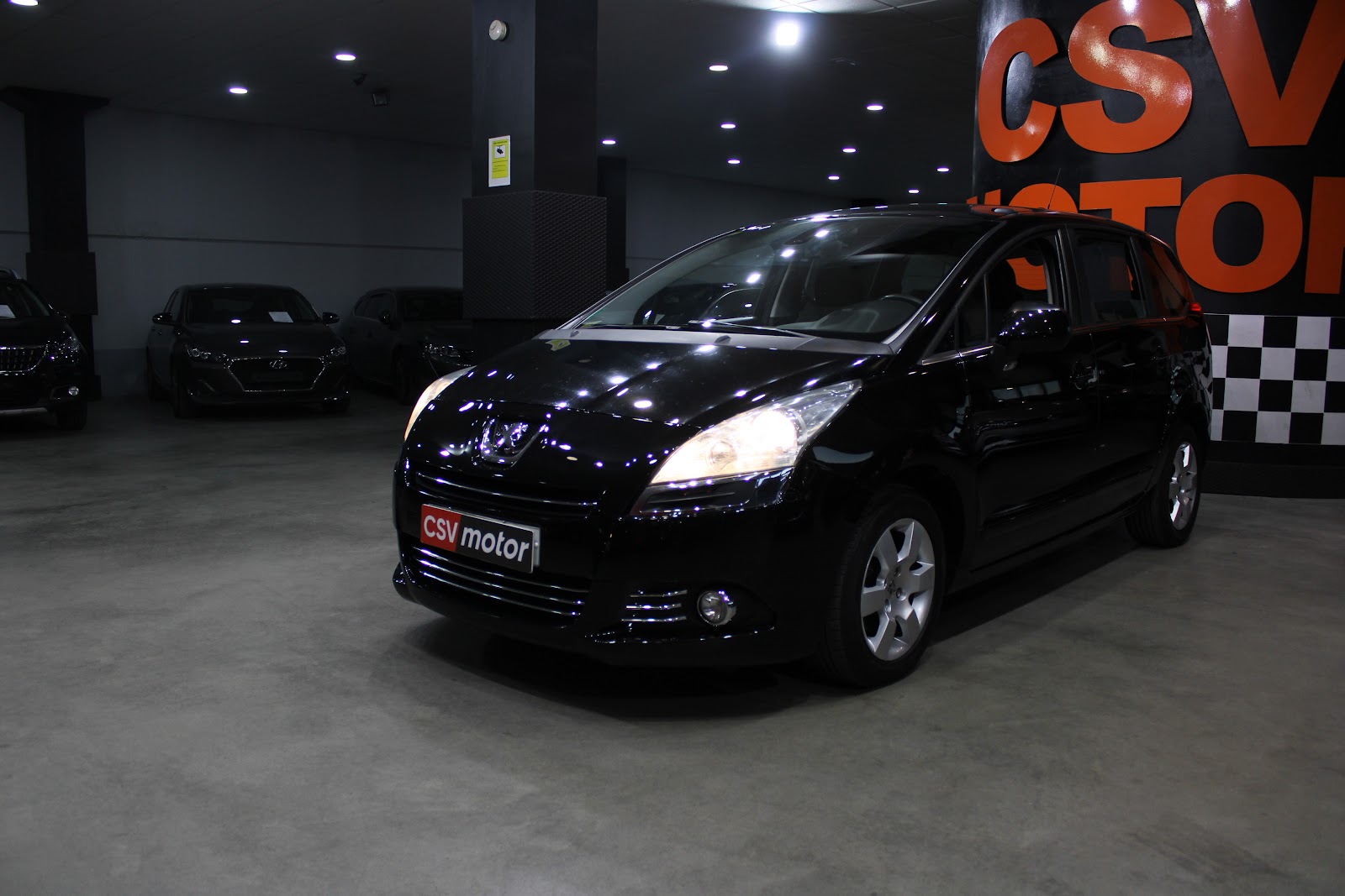 Foto 1 de Peugeot 5008 2010 en venta en CSV Motor VALDEFUENTES