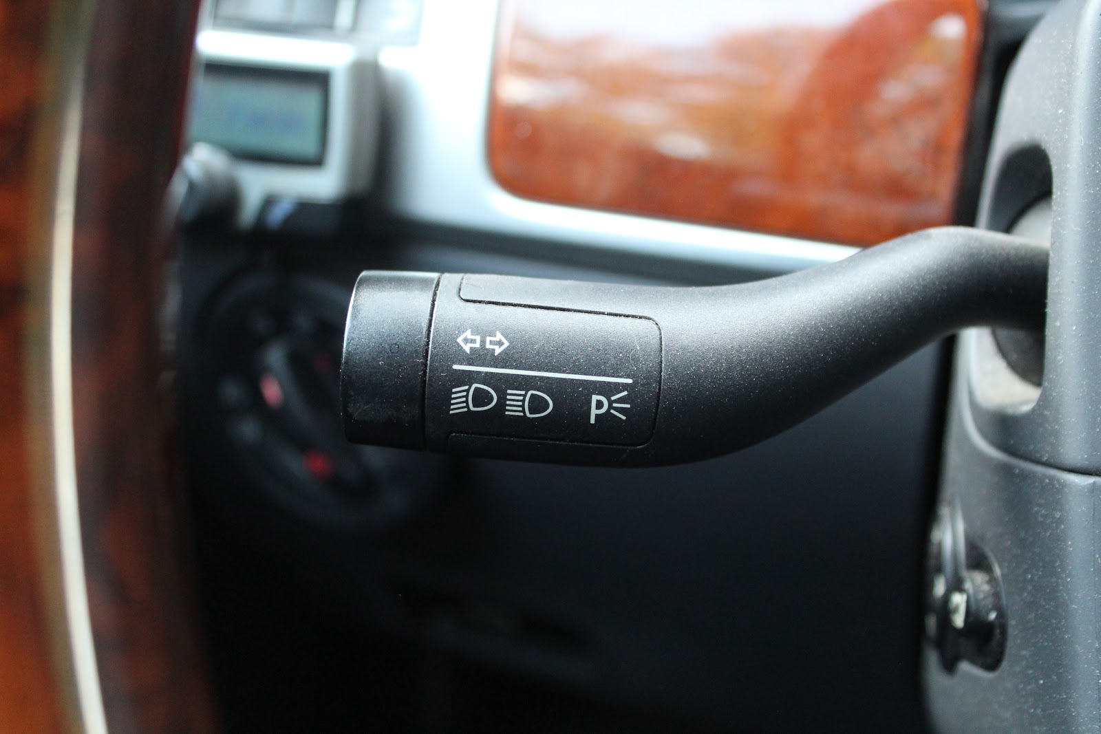 Foto 13 de VOLKSWAGEN TOUAREG 2004 en venta en CSV Motor VALDEFUENTES