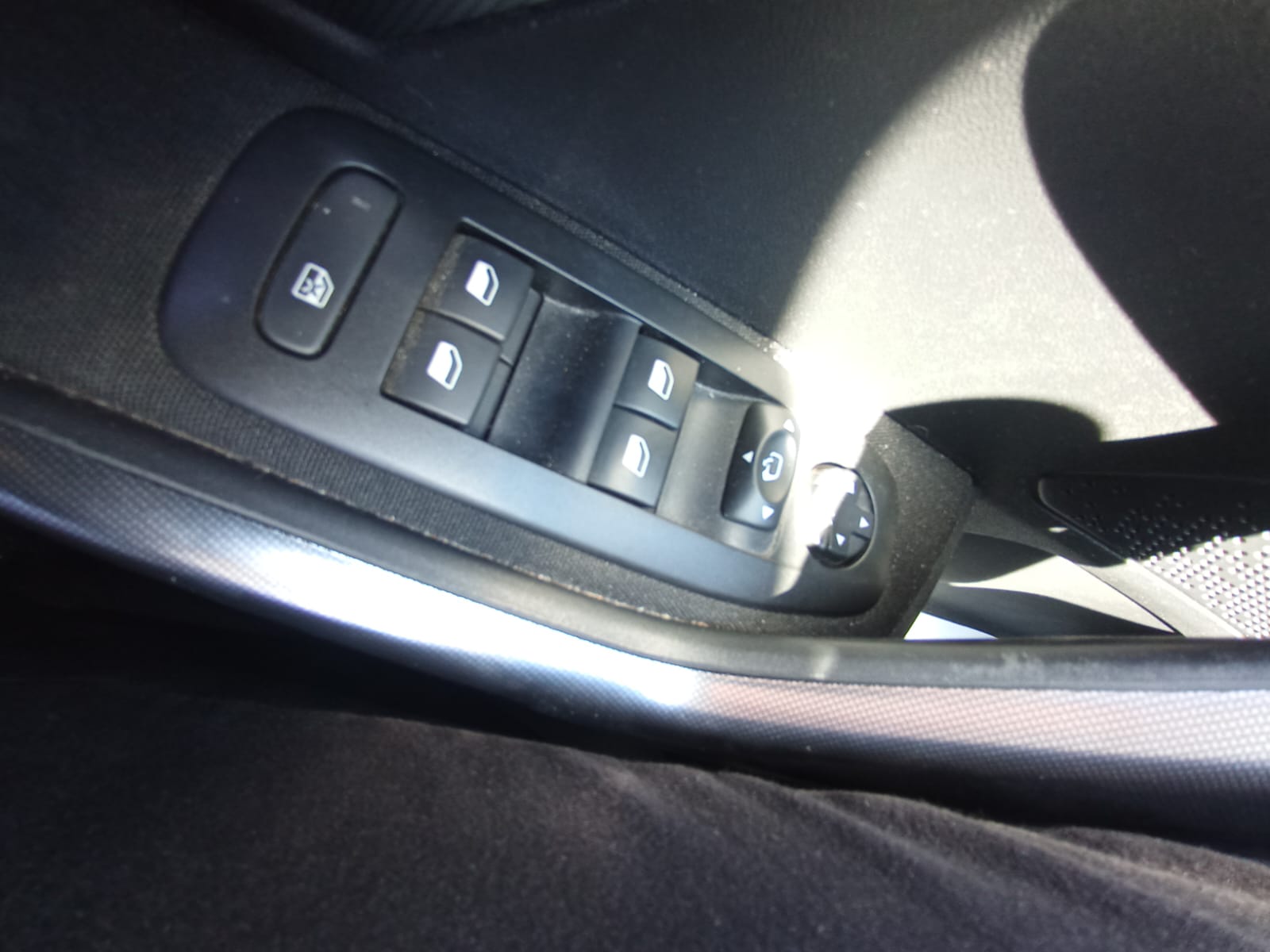 Foto 14 de PEUGEOT 2008 2019 en venta en CSV Motor