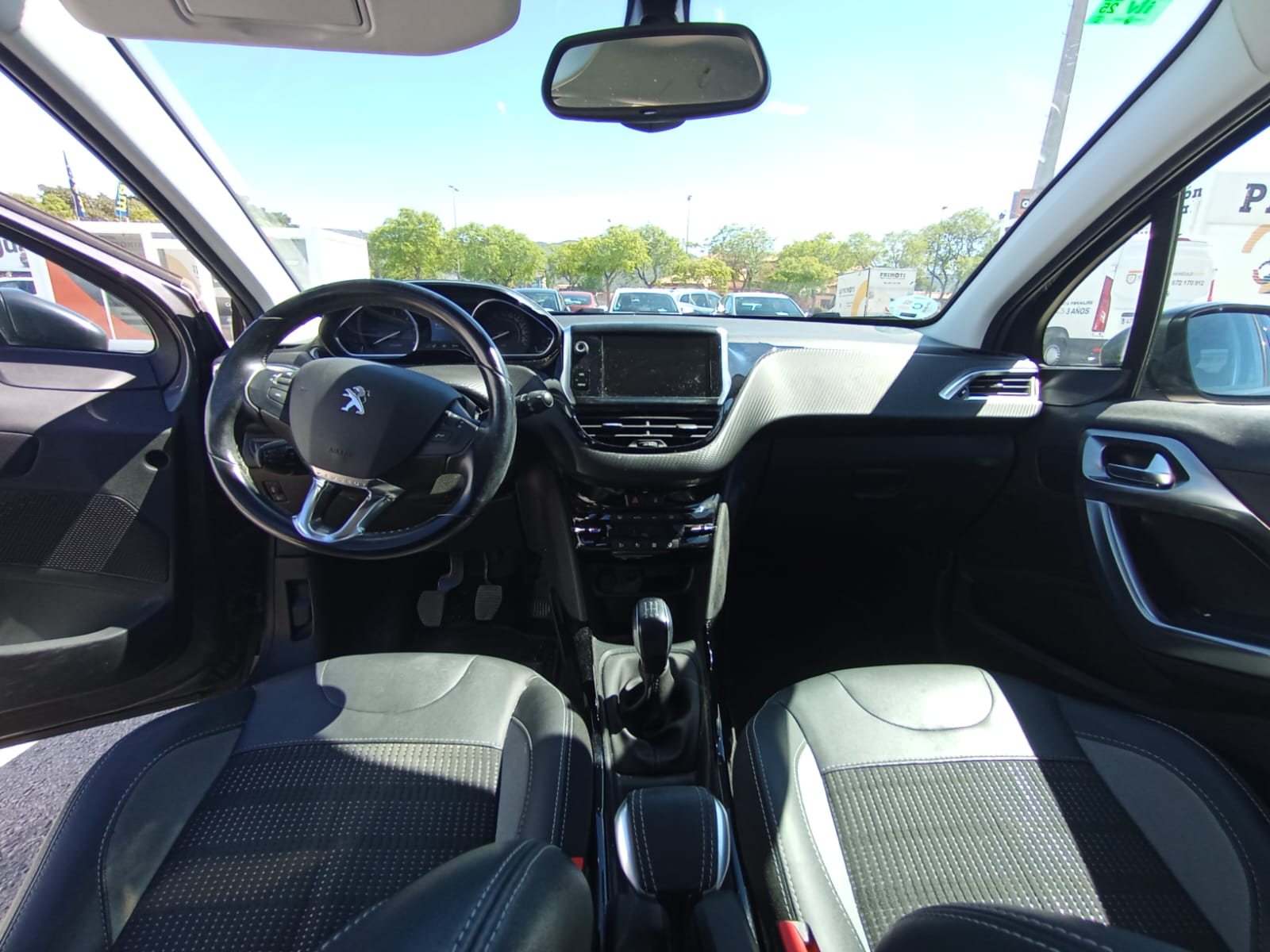 Foto 9 de PEUGEOT 2008 2019 en venta en CSV Motor