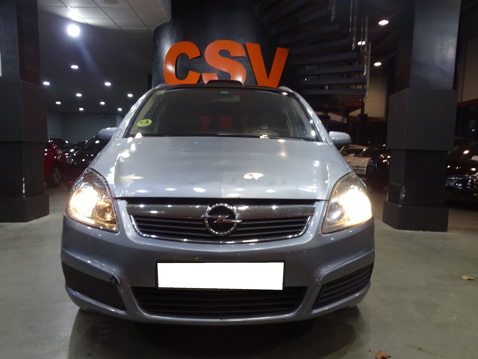 Foto 2 de OPEL ZAFIRA 2023 en venta en CSV Motor VALDEFUENTES