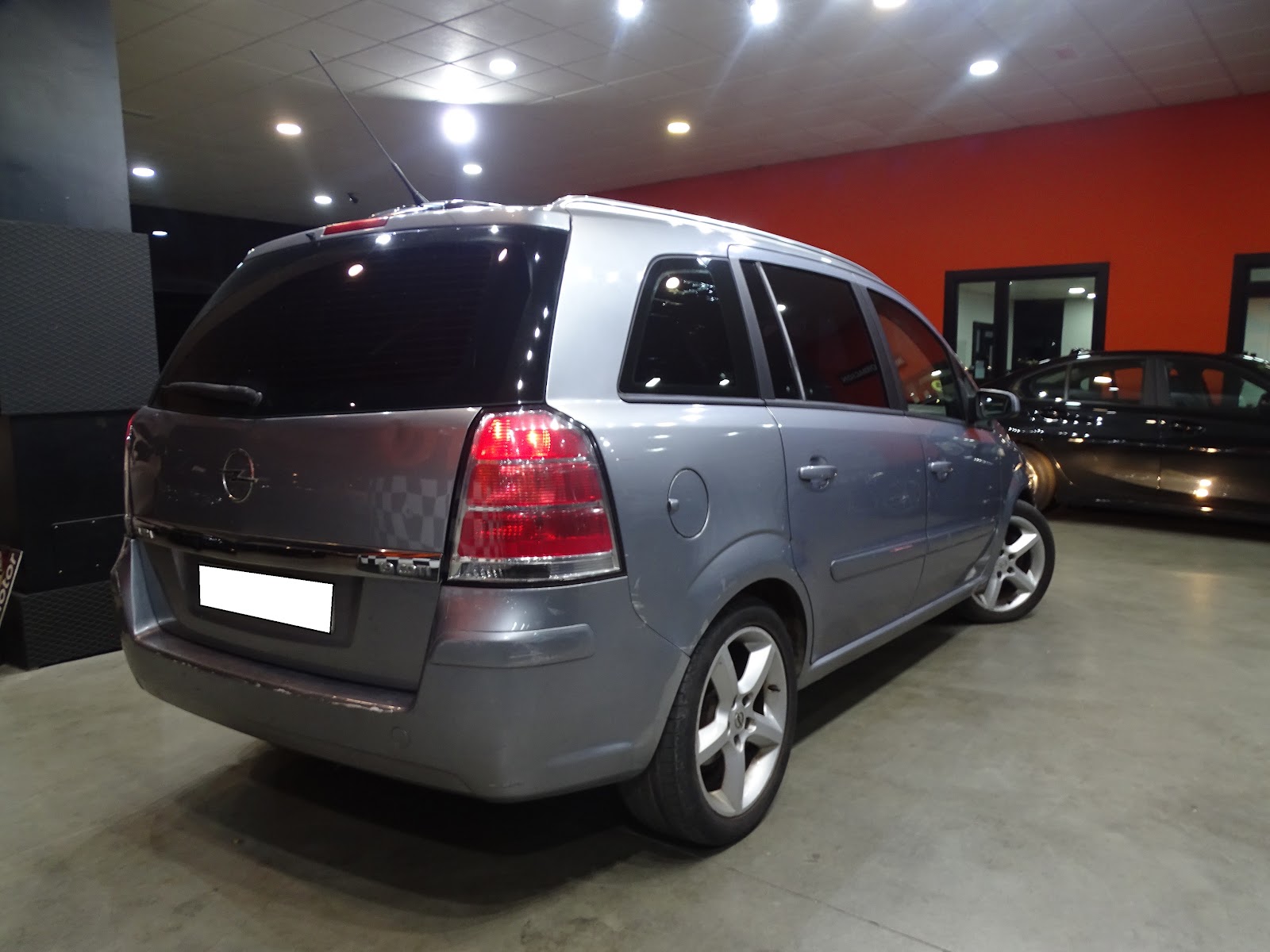 Foto 5 de OPEL ZAFIRA 2023 en venta en CSV Motor VALDEFUENTES