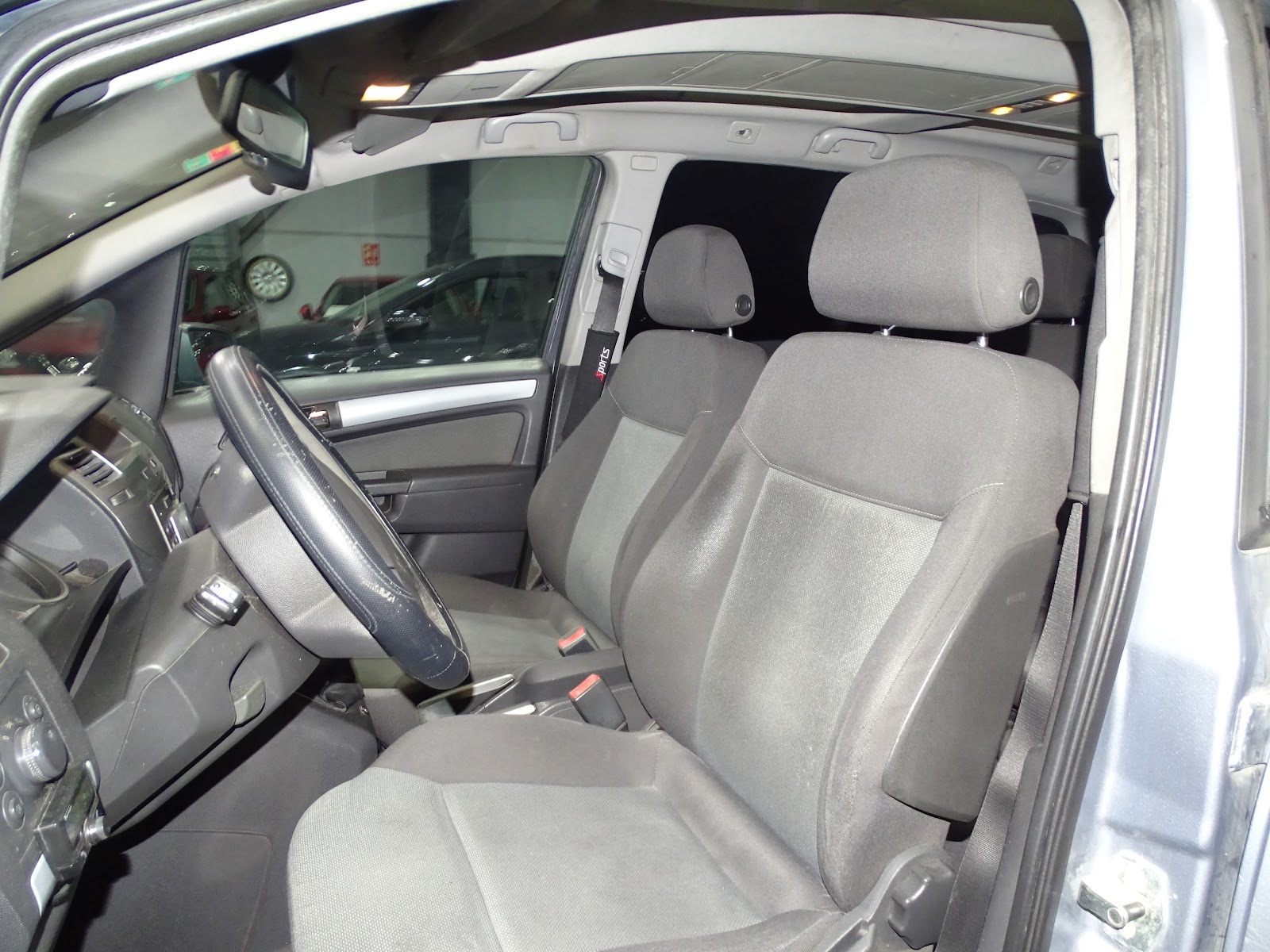 Foto 8 de OPEL ZAFIRA 2023 en venta en CSV Motor VALDEFUENTES
