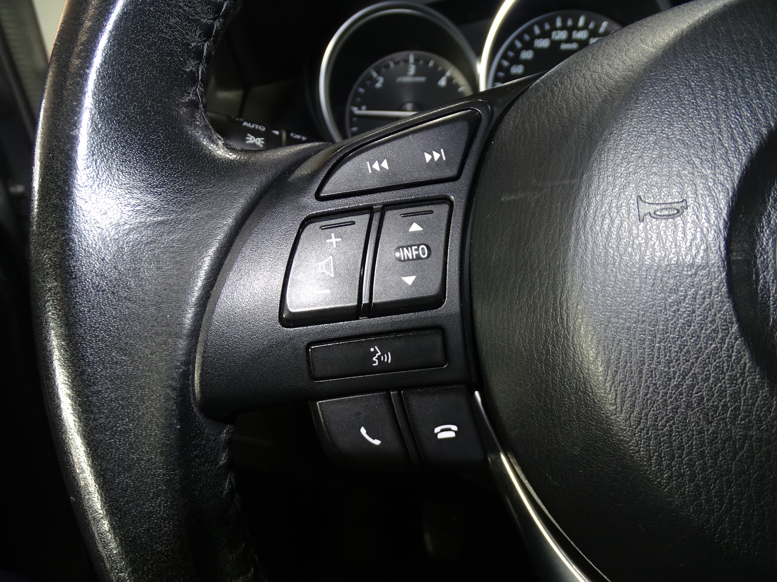 Foto 9 de MAZDA CX-5 2023 en venta en CSV Motor