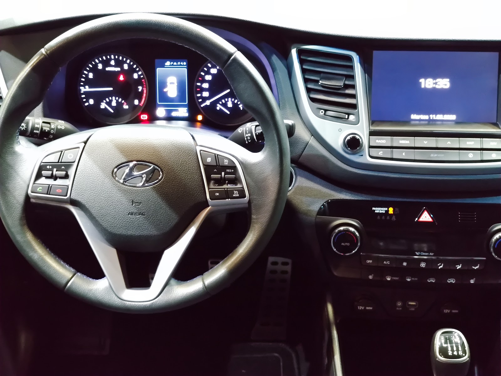 Foto 16 de HYUNDAI TUCSON 2016 en venta en CSV Motor VALDEFUENTES