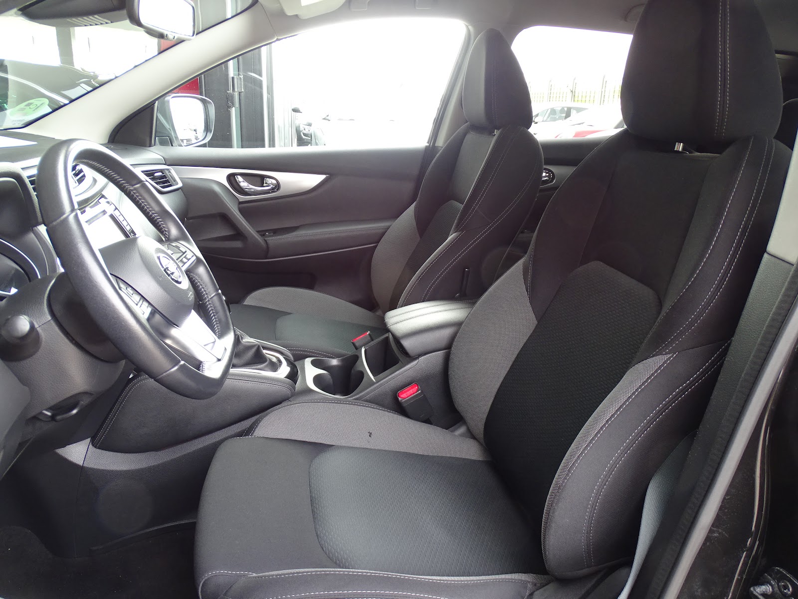 Foto 5 de NISSAN QASHQAI 2019 en venta en CSV Motor VALDEFUENTES