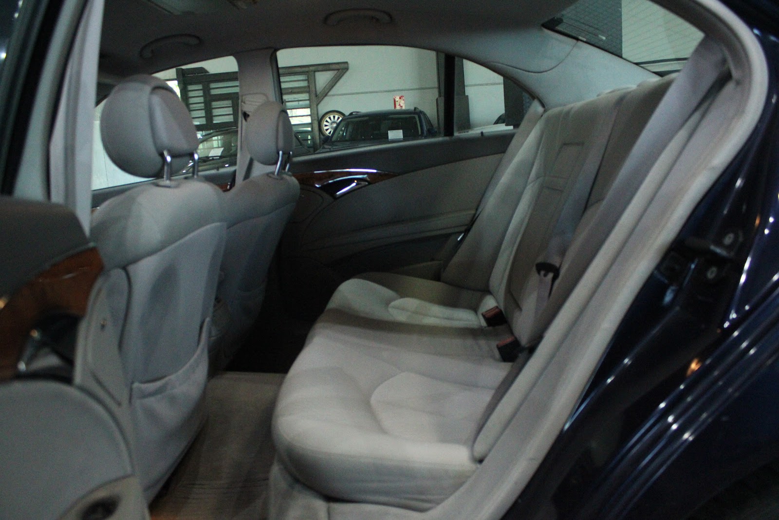 Foto 10 de MERCEDES E270CDI 2003 en venta en CSV Motor