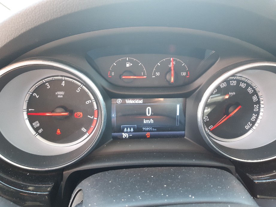 Foto 5 de OPEL ASTRA 2017 en venta en CSV Motor VALDEFUENTES