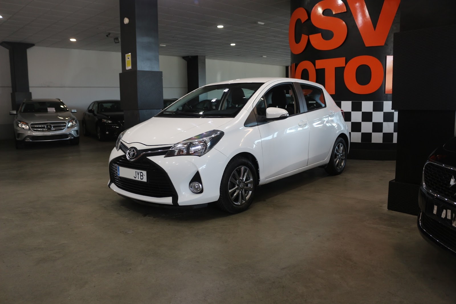 Foto 7 de Toyota Yaris 2017 en venta en CSV Motor VALDEFUENTES