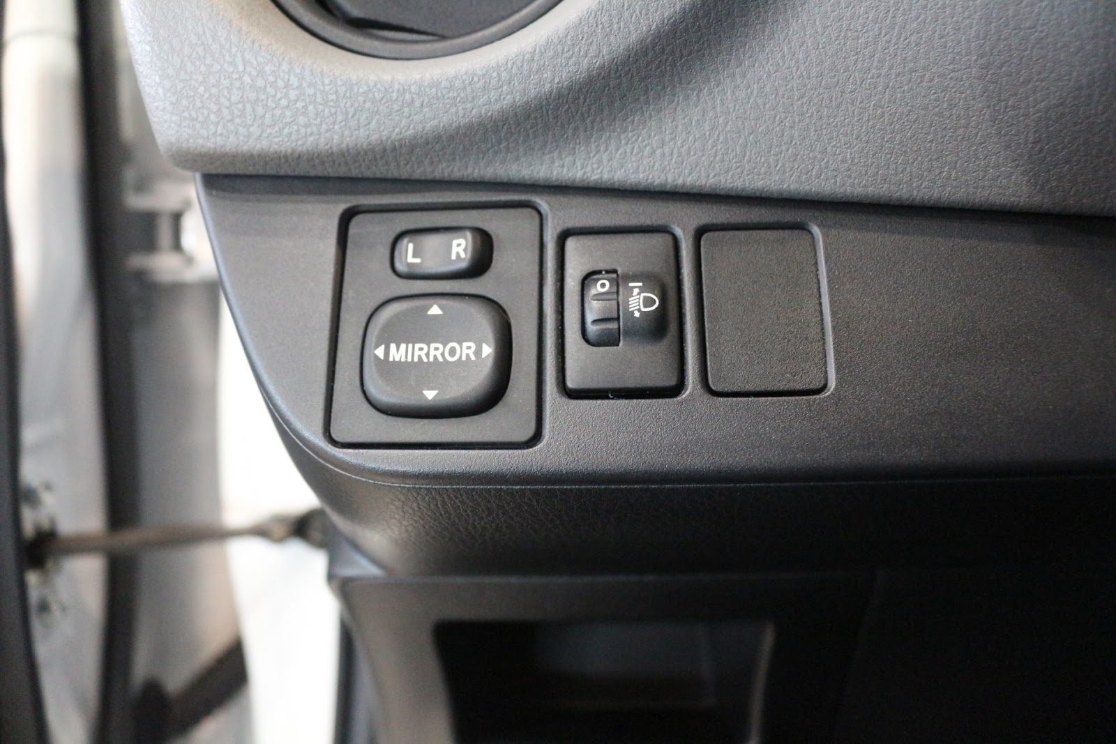 Foto 18 de TOYOTA YARIS 2017 en venta en CSV Motor VALDEFUENTES