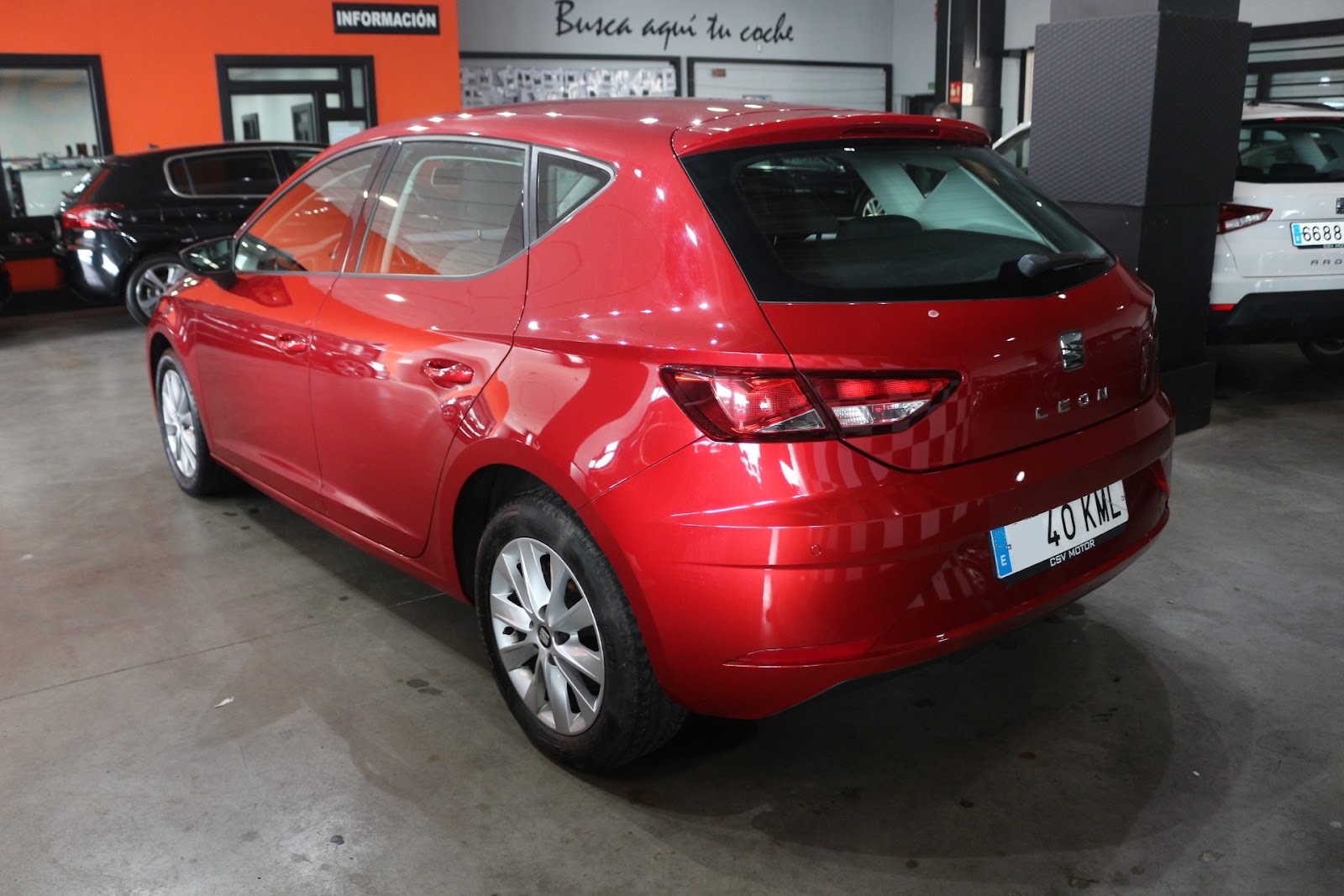 Foto 5 de SEAT LEON 2018 en venta en CSV Motor VALDEFUENTES