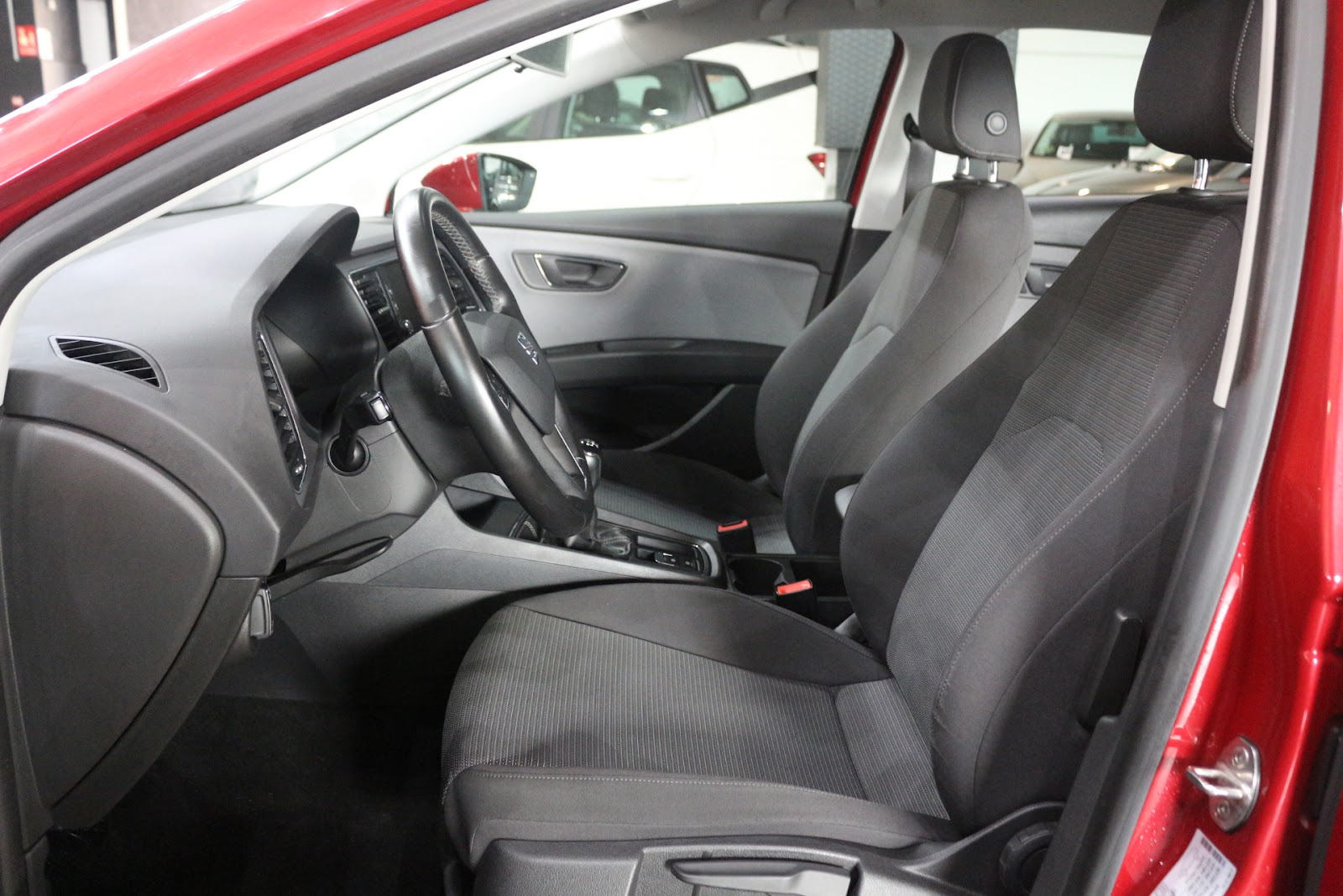 Foto 6 de SEAT LEON 2018 en venta en CSV Motor VALDEFUENTES