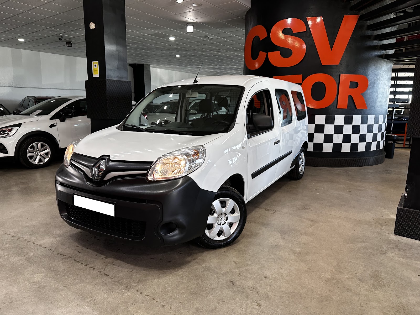 Foto 5 de Renault Kangoo 2021 en venta en CSV Motor VALDEFUENTES · color Blanco